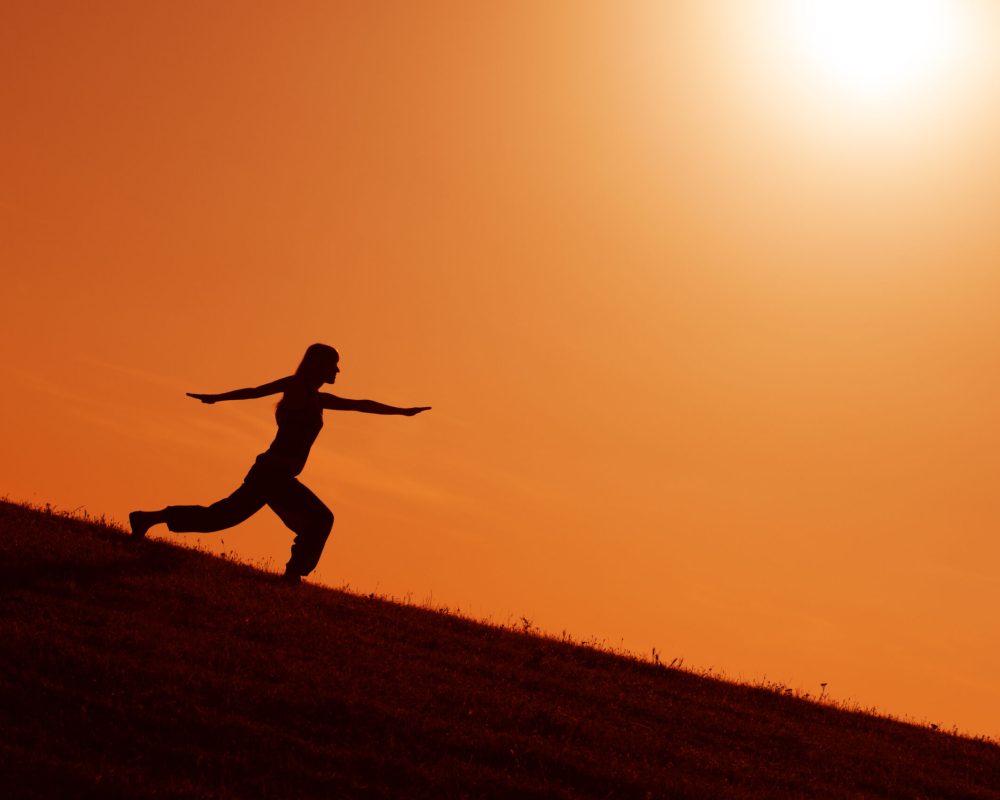 vecteezy_a-woman-doing-physical-exercises_23950608